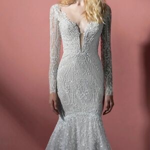 Blush by Hayley Paige Kit Wedding gown